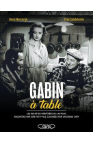 Gabin a table