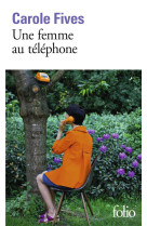 Une femme au telephone