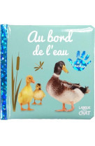 Bébé touche-à-tout - au bord de l'eau - tome 60